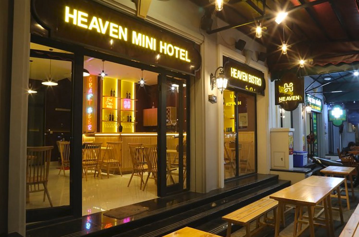 Heaven Hotel Bistro