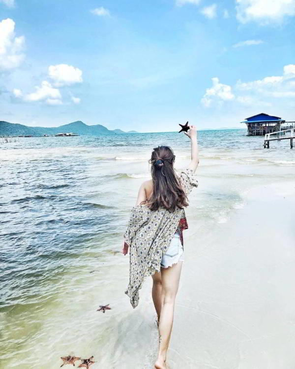 Tắm biển và nghỉ dưỡng ở Rạch Vẹm