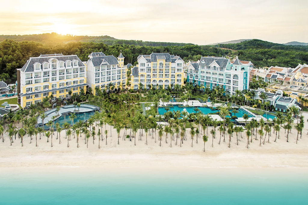 JW Marriott Phu Quoc Emerald Bay