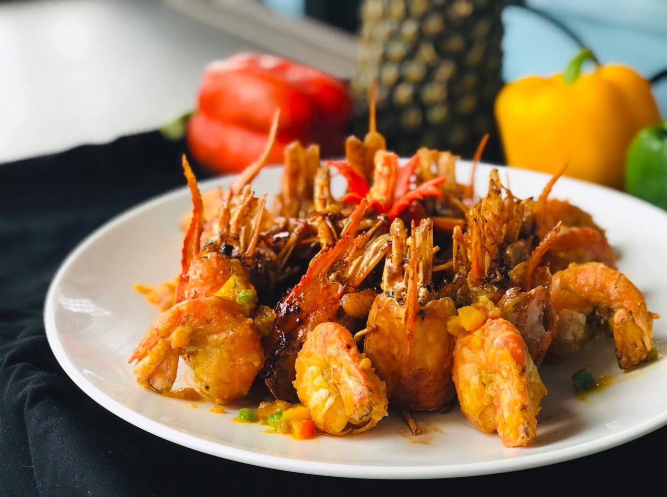 Món ăn được chau chuốt cả trong hình thức lẫn hương vị tại nhà hàng gần Corona Casino Phu Quoc