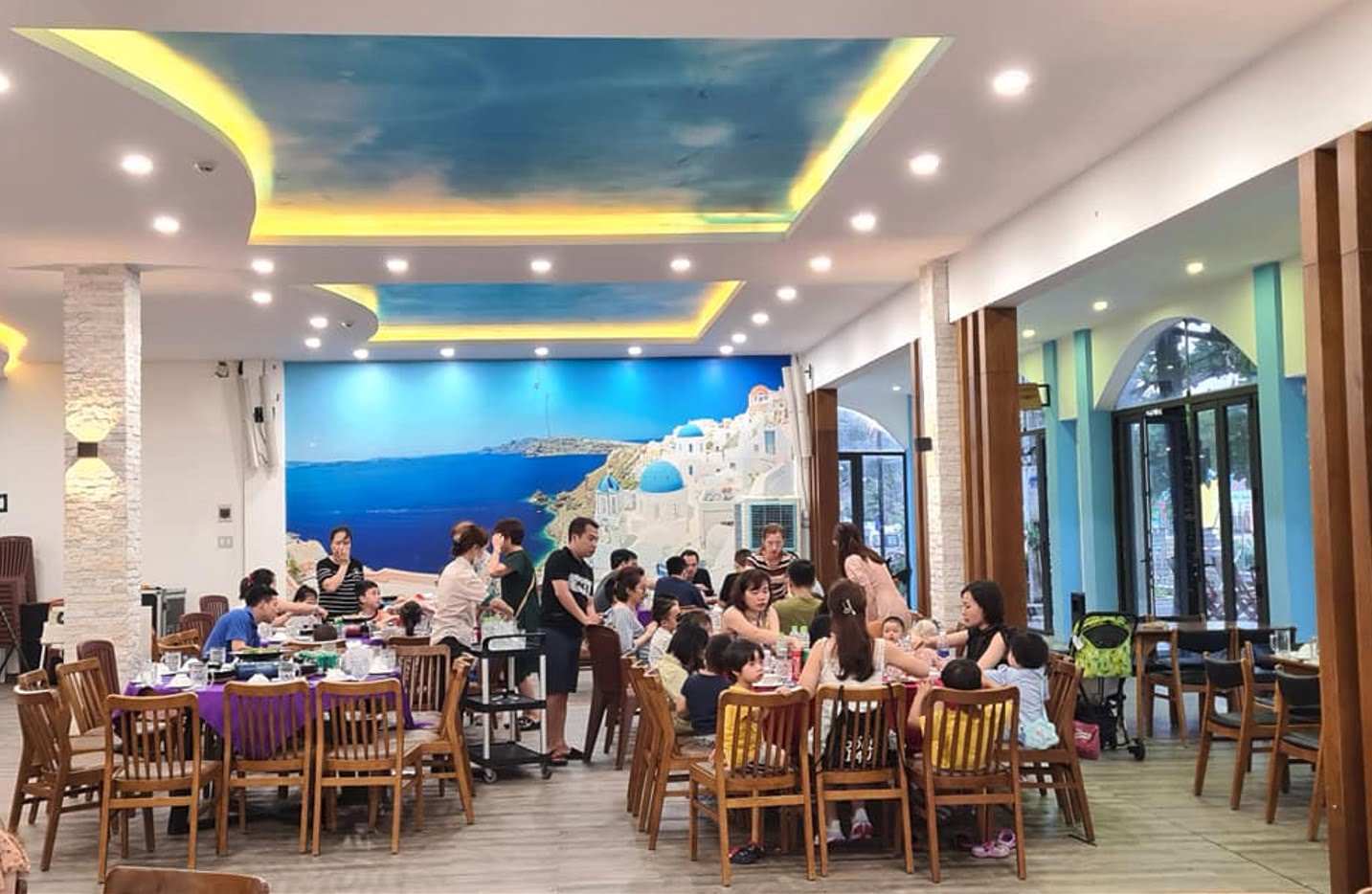 Không gian đơn giản nhưng rộng rãi gần Corona Casino Phu Quoc