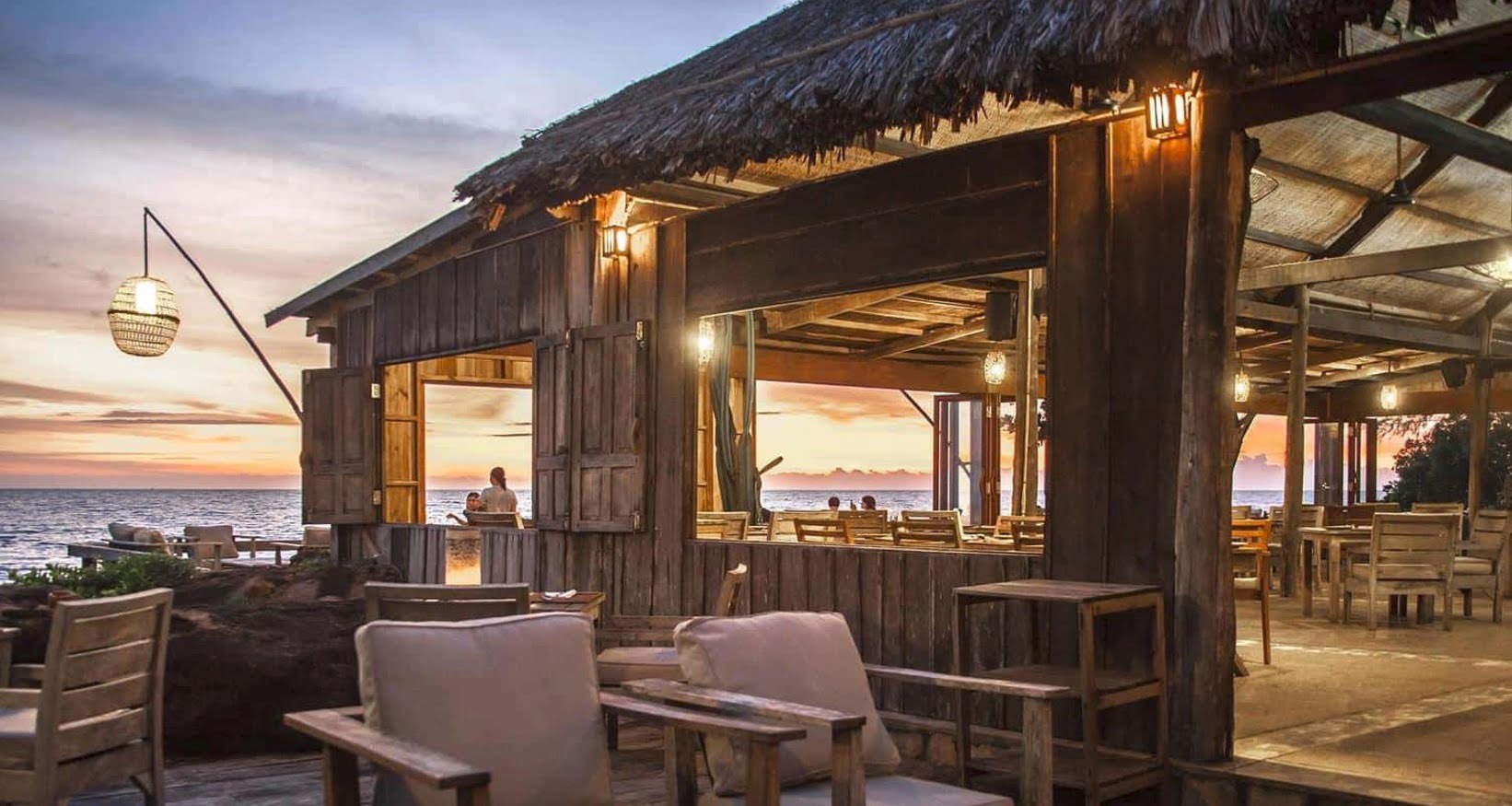 Không gian cực chill ngay biển gần Corona Casino Phu Quoc