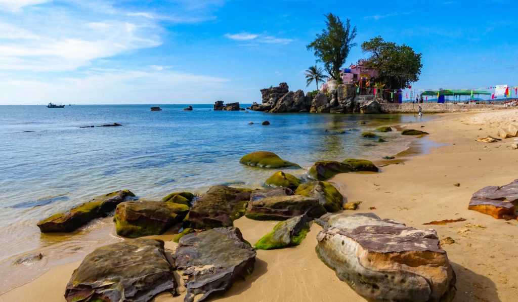 Những lưu ý cần nhớ khi du lịch tại Dinh Cậu
