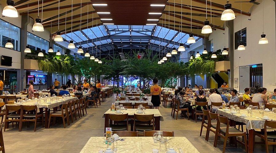 Nhà hàng Hạnh Nhung