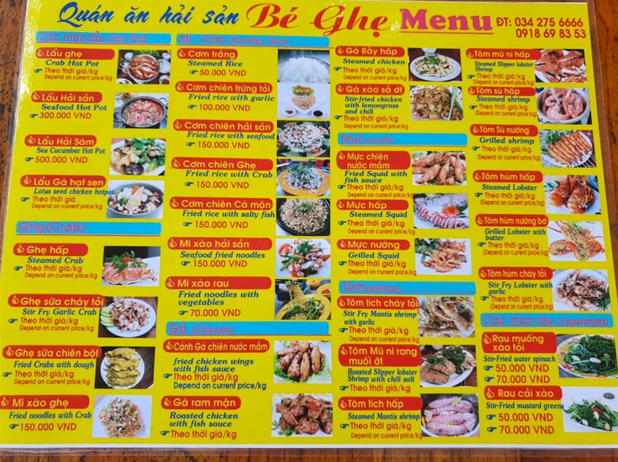 Menu với các món hải sản tươi sống được đánh bắt trong ngày tại làng chài