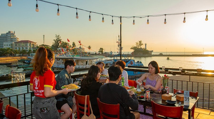 Hải Sản Động Tôm Hùm