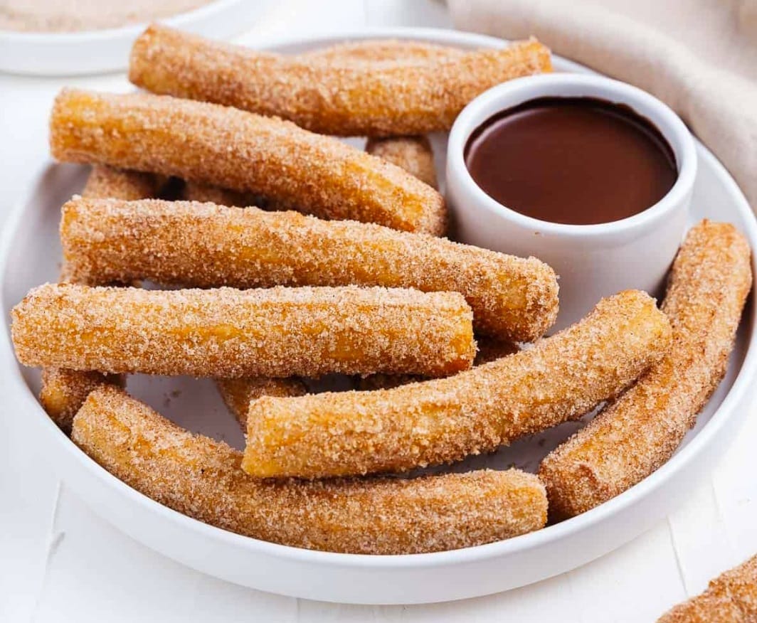 Bánh Churros không thể bỏ lỡ khi đến chợ đêm Phú Quốc