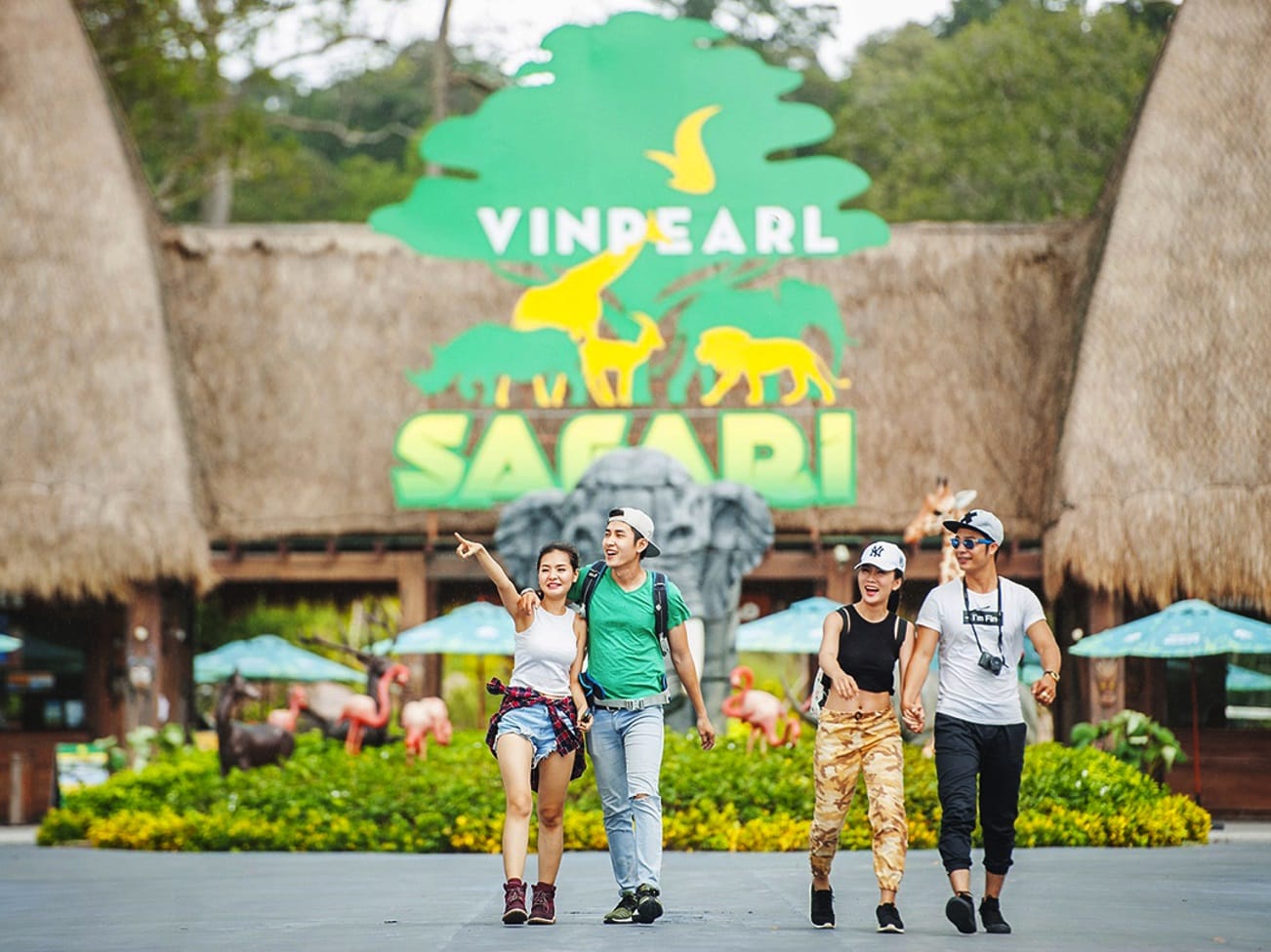 Khu vực cổng chào của Vinpearl Safari Phú Quốc