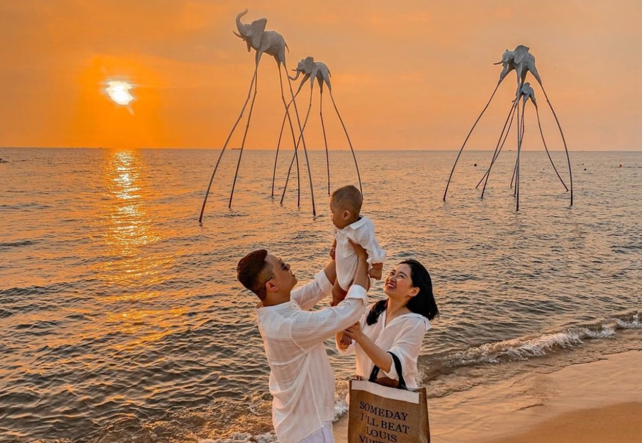 Sunset sanato beach club - Địa điểm ngắm hoàng hôn tuyệt đẹp