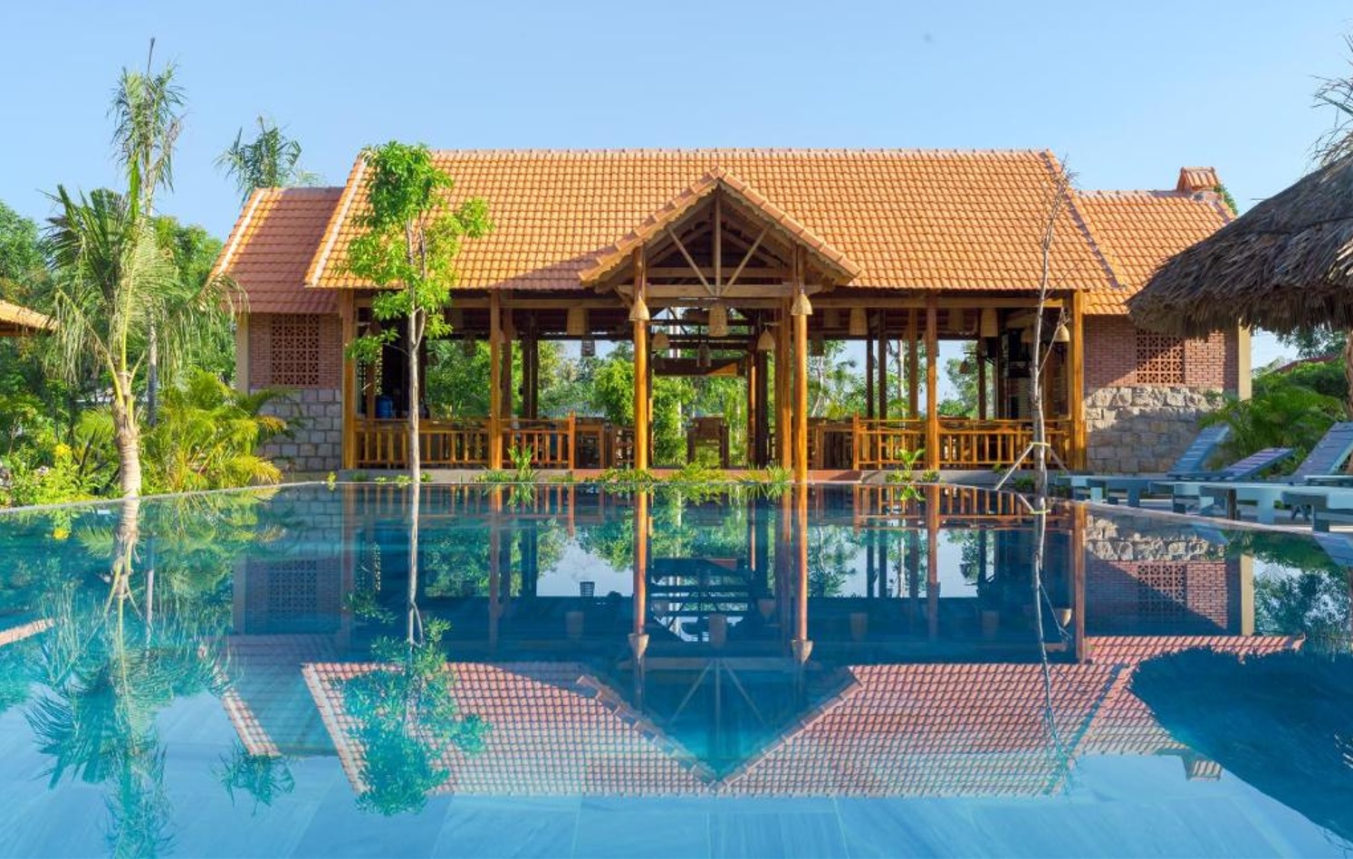 Island Lodge Phu Quoc nổi bật với kiến trúc vừa hiện đại vừa truyền thống