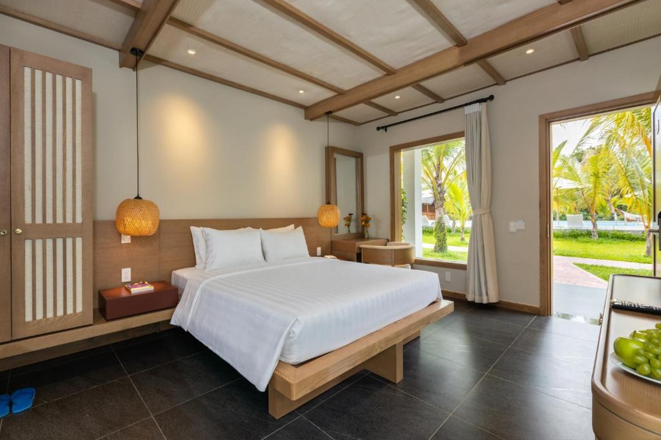 Phòng ốc tại Coco Garden Resort rộng rãi thoáng mát