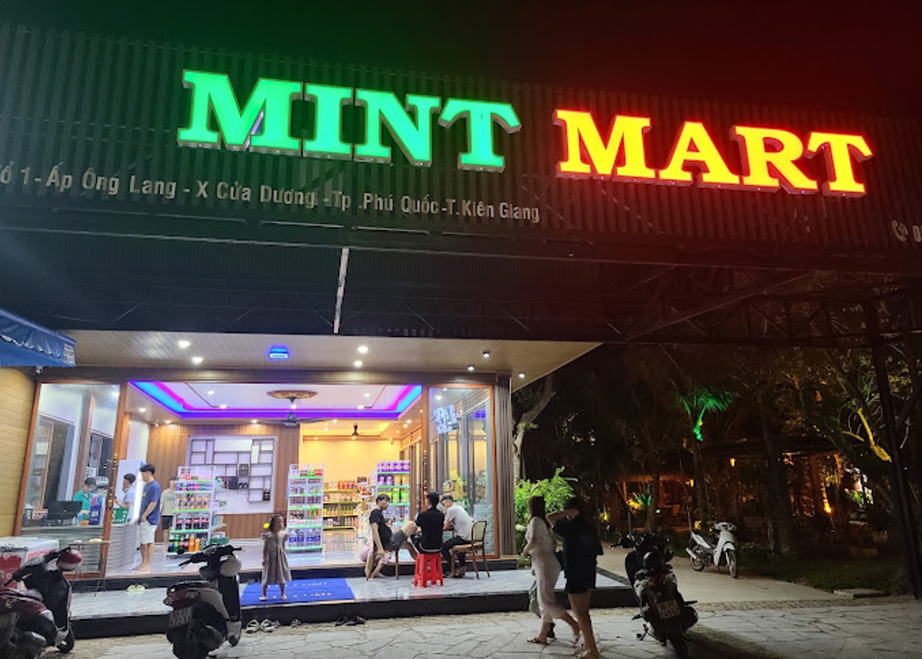 Siêu thị Phú Quốc dạng hàng tiện lợi Mint Mart