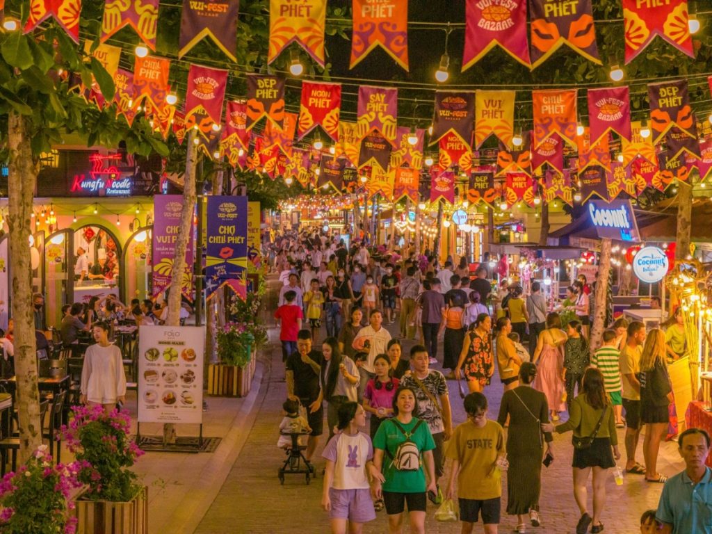 Phu Quoc Night Market is open daily from 5:00 PM to 10:00 PM