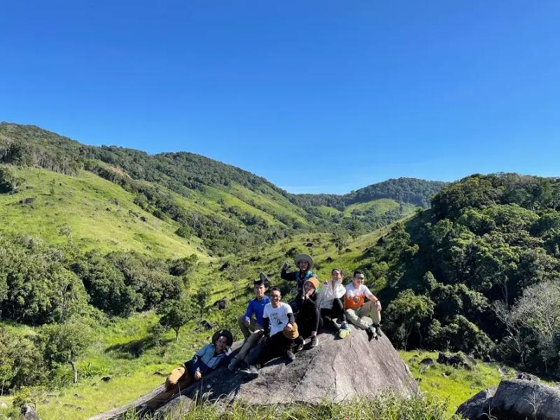 Trekking to the top of Chua Mountain
