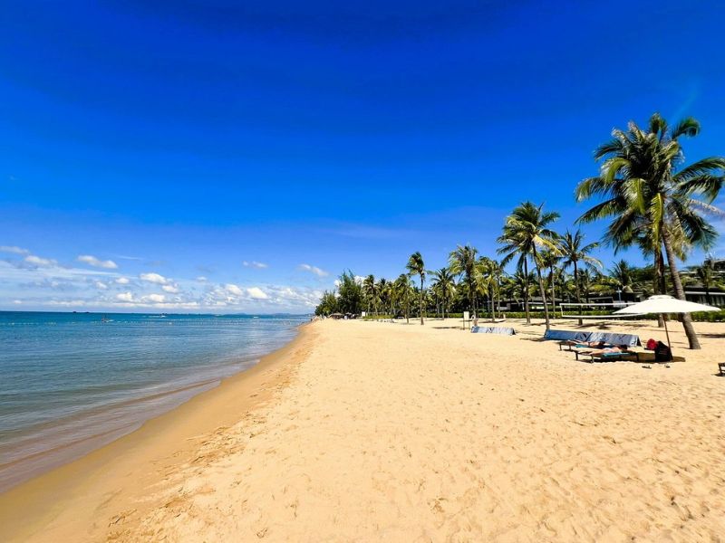 Explore Long Beach close to Corona Casino Phu Quoc