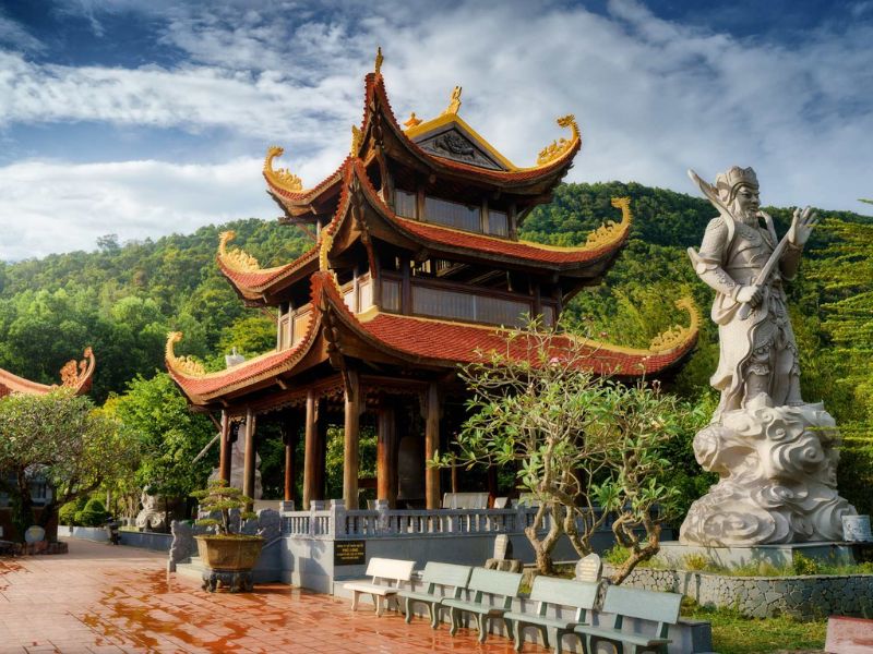Ho Quoc Pagoda close to Corona Casino Phu Quoc