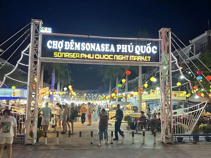 Bai Truong Night Market – Phu Quoc