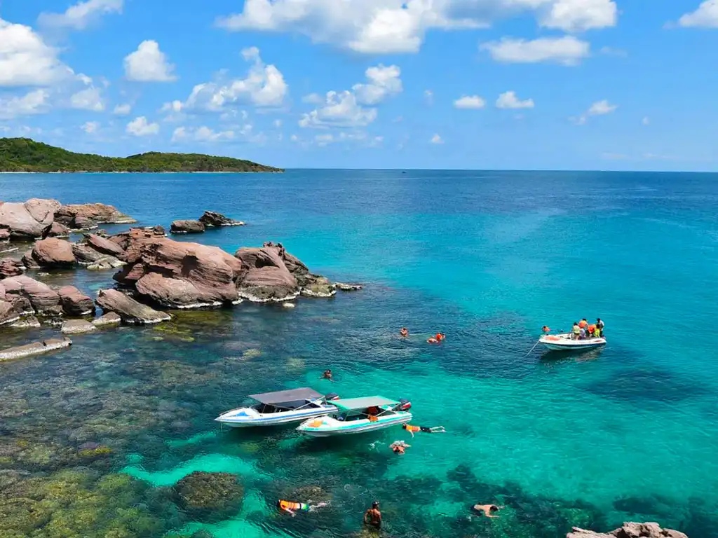 Best Time to Visit Phu Quoc pearl farm by Corona Casino Phu Quoc