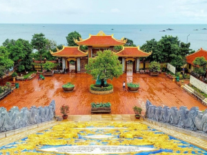 Top 8 ngôi chùa ở Phú Quốc thu hút nhiều khách du lịch 2025