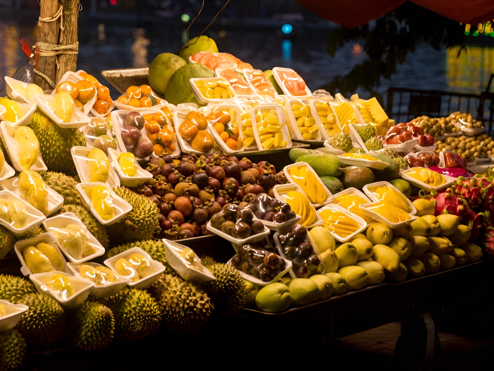 The night market is the most popular attraction in Duong Dong Town close to Casino Corona Phu Quoc