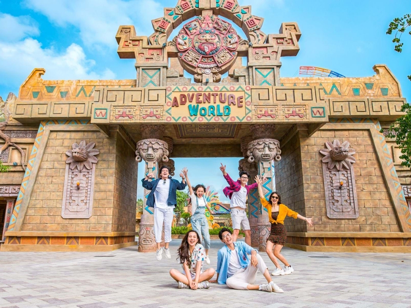 Families enjoy outdoor adventures at VinWonders in Phu Quoc, just a short distance from Corona Casino Phu Quoc.
