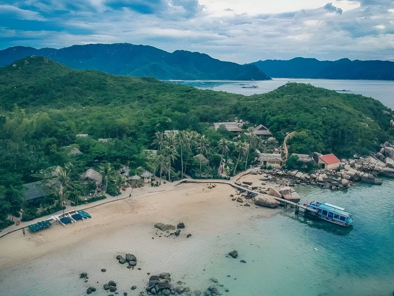 Enjoying peaceful paddling around Hon Mot Island a serene natural escape near Corona Casino Phu Quoc