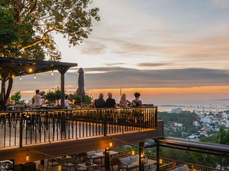 The beauty of Phu Quoc rooftop bars shines in golden sunsets and ocean views a romantic evening near Corona Casino Phu Quoc