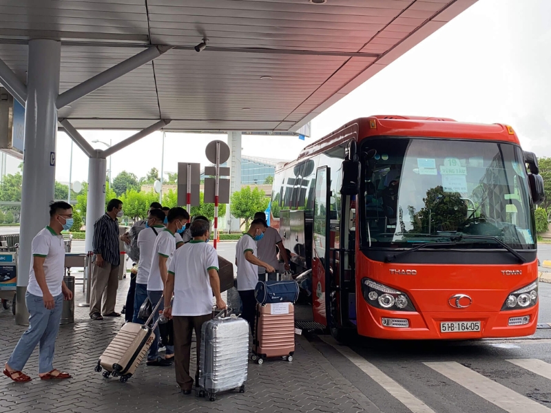 A professional travel route including a bus to Ho Chi Minh City then a short flight to reach Phu Quoc quickly for guests of the famous Corona Casino Phu Quoc