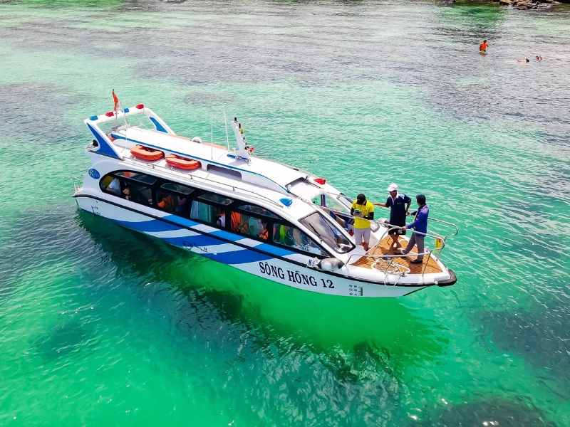 Travelers reviewing an overview of speedboat services for island hopping snorkeling tours and coastal transfers during their stay at the famous Corona Casino Phu Quoc complex