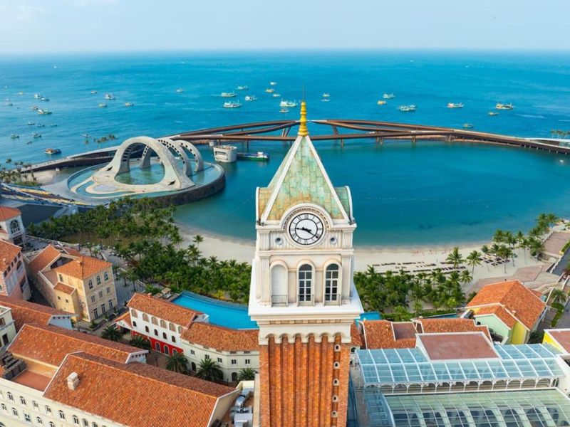 Gợi ý một vài địa điểm lưu trú gần show diễn giúp khách hàng tối ưu thời gian nghỉ dưỡng và tận hưởng dịch vụ tại Corona Casino Phú Quốc.