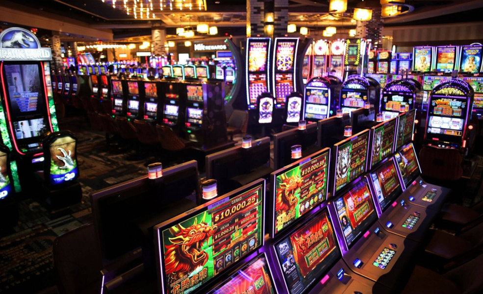 Máy đặt tại casino có giấy phép hoạt động chính thức, được cơ quan nhà nước cấp phép và giám sát