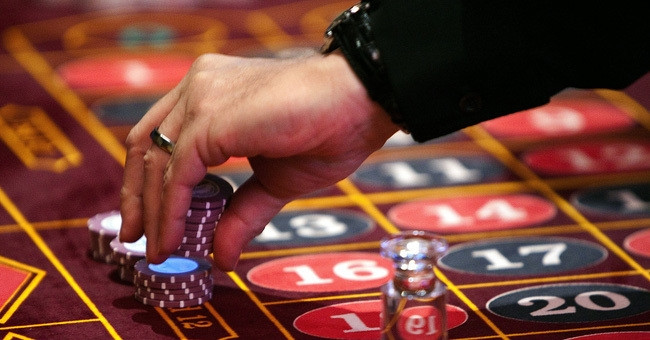 Las Vegas (Nevada, Mỹ) là biểu tượng casino toàn cầu với hơn 100 casino lớn nhỏ trải dài trên khu vực Strip nổi tiếng