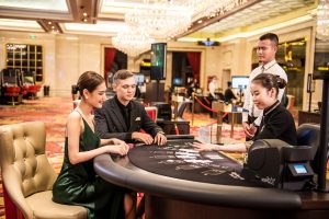Dịch Vụ Khách Hàng VIP Casino: Trọn Bộ Đặc Quyền Đẳng Cấp