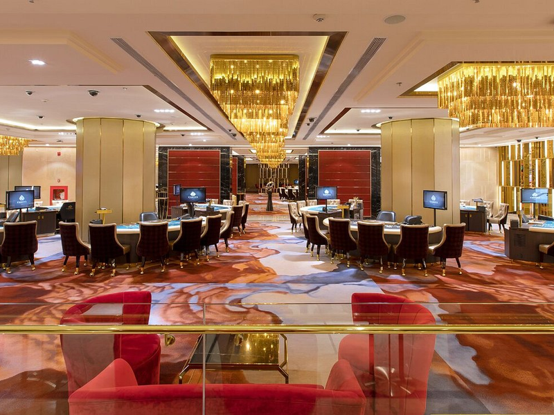 Hệ thống bàn chơi với mức cược casino đa dạng theo từng nhóm trò chơi - Corona Resort & Casino Phú Quốc